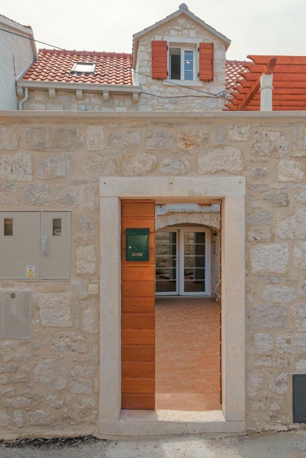 Holiday Home Rocca Supetar Exteriör bild